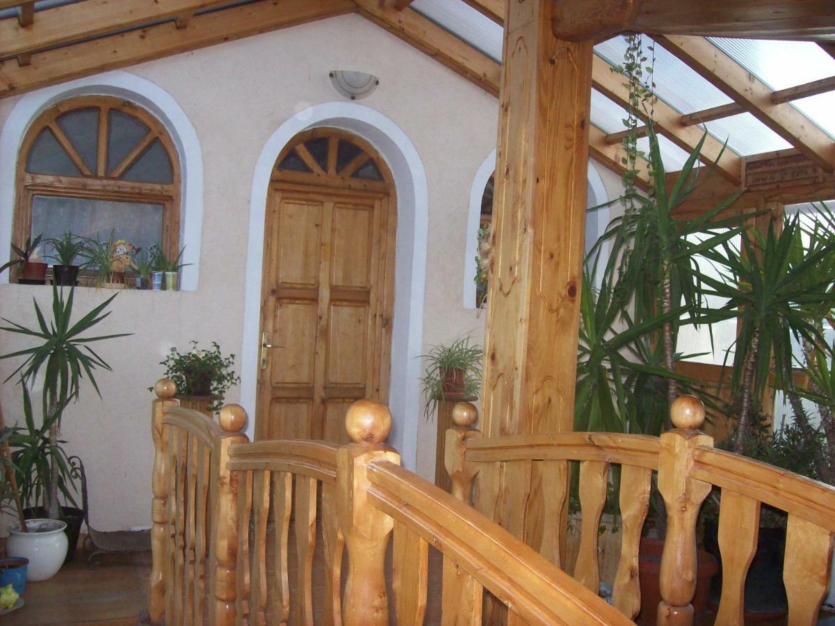 Hotel Lila Akac Vendeghaz Dabrony Exterior foto